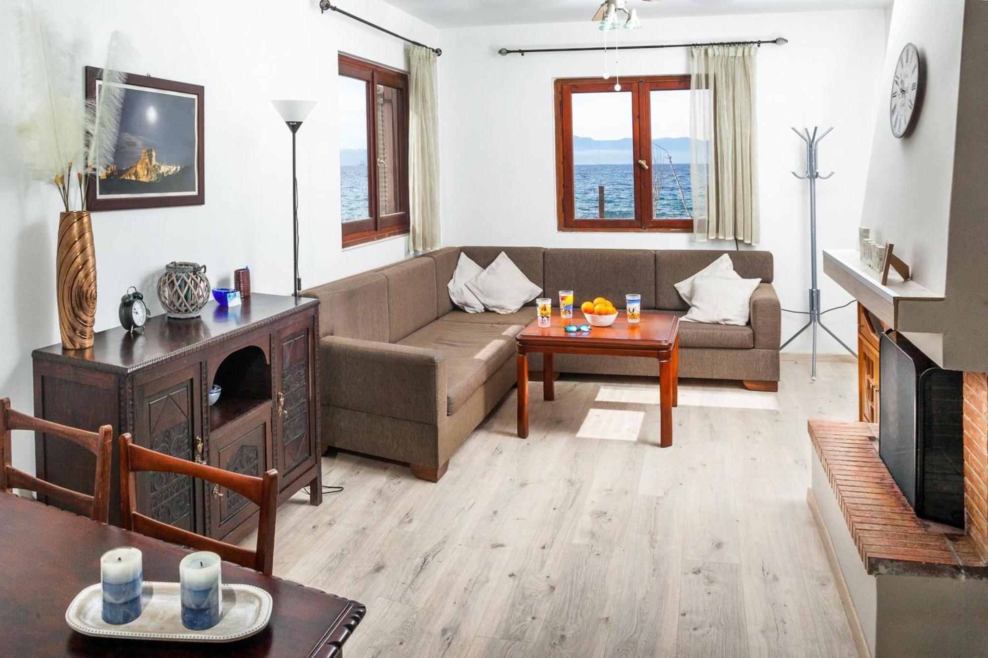 Holiday home Karnagio Seafront In Agria